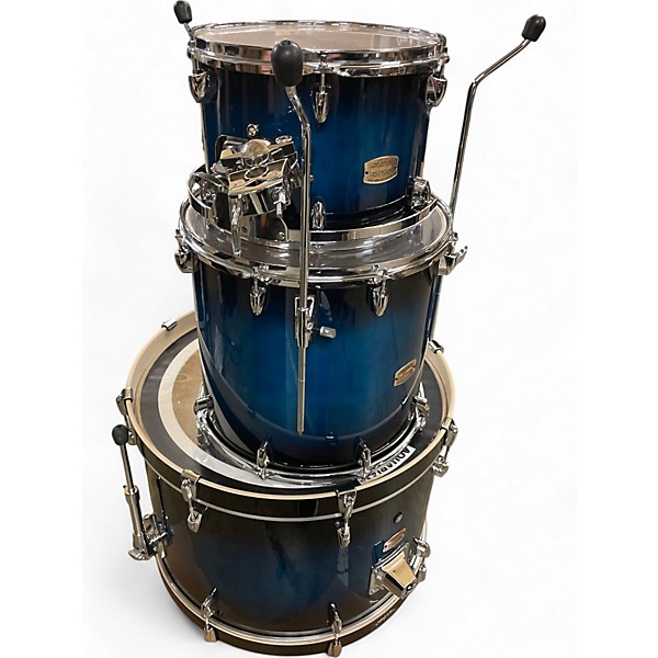 Used Yamaha 3 Piece Stage Custom Blue to Black Fade Drum Kit