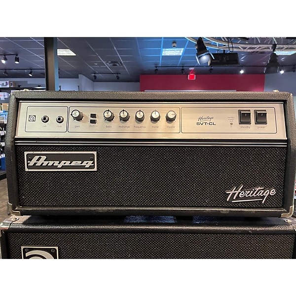 Used Ampeg Used Ampeg Heritage SVT-CL Classic 300W Tube Bass Amp Head