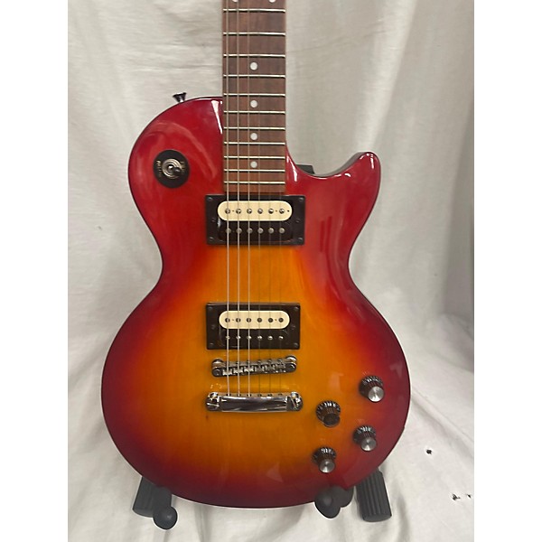 Used Epiphone Used Epiphone Les Paul Studio LT Cherry Sunburst Solid Body Electric Guitar