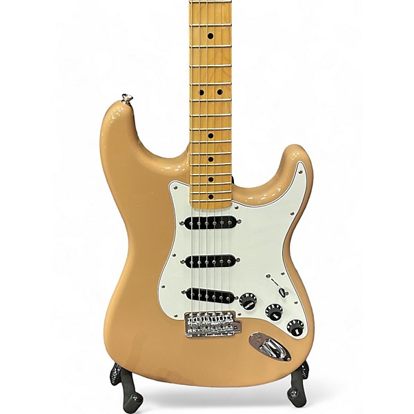 Used Fender MADE IN JAPAN STRATOCASTER INTERNATIONAL  Solid Body Electric Guitar