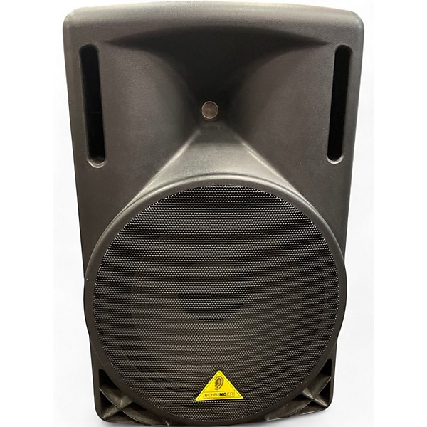 Used Behringer EUROLIVE B215D Powered Speaker