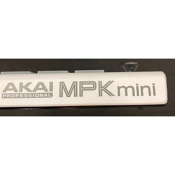 Used Akai Professional Used Akai Professional MPK Mini MIDI Controller