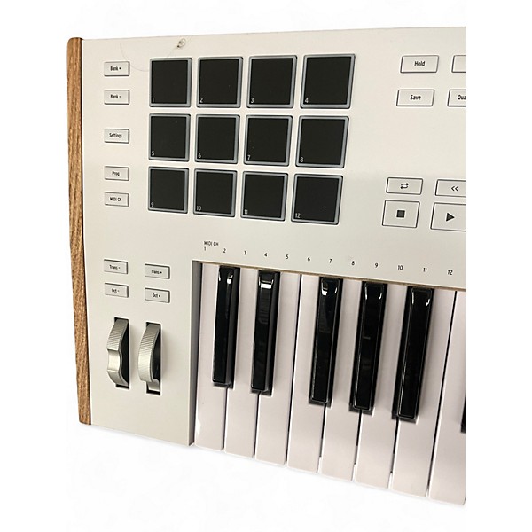 Used Arturia Used Arturia Keylab 49 MK3 MIDI Controller