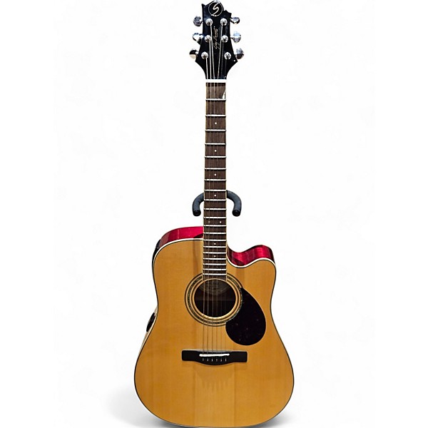 Used Greg Bennett Design by Samick Used Greg Bennett Design by Samick D-5CE Natural Acoustic Electric Guitar