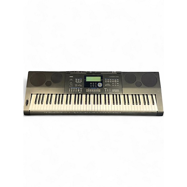 Used Casio WK6600 76 Key Portable Keyboard