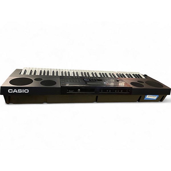 Used Casio WK6600 76 Key Portable Keyboard