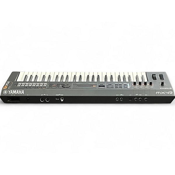 Used Yamaha MX49 49 Key Keyboard Workstation