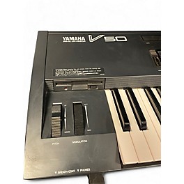 Used Yamaha Used Yamaha V50 Keyboard Workstation