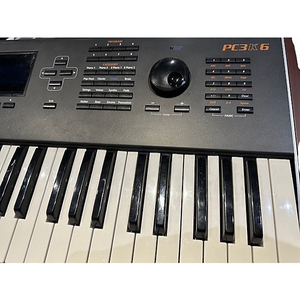 Used Kurzweil PC3K6 Portable Keyboard