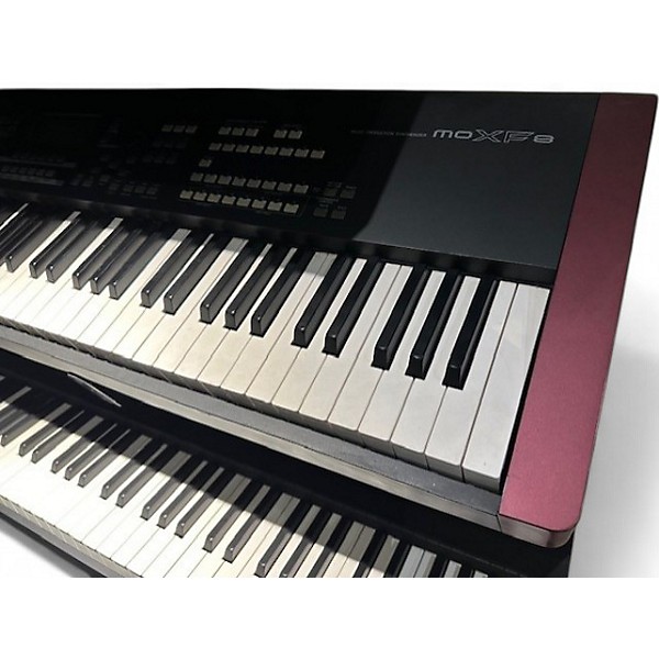 Used Yamaha MOXF8 88 Key Keyboard Workstation