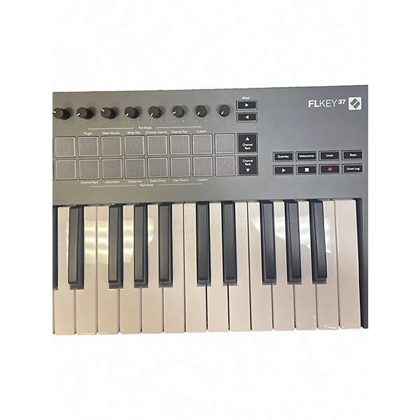 Used Novation Used Novation FLKEY37 MIDI Controller