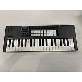 Used Novation Used Novation LAUNCHKEY 37 MINI MK4