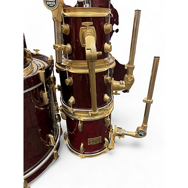 Used Pearl Used Pearl 8 piece Master Custom Wine Red Drum Kit