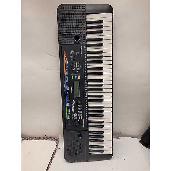 Used Yamaha Used Yamaha PSRE253 61 Key Portable Keyboard