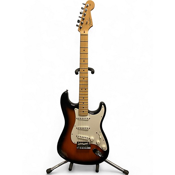 Used Fender Used Fender American Standard Stratocaster 2 Color Sunburst Solid Body Electric Guitar