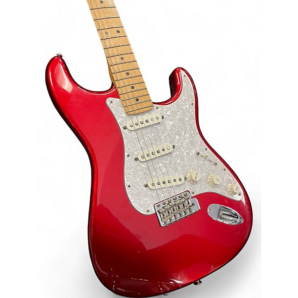 Used Fender Used Fender American Special Stratocaster Candy Apple Red Metallic Solid Body Electric Guitar