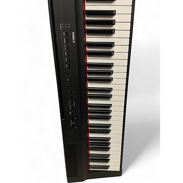 Used Yamaha Used Yamaha P125 Digital Piano