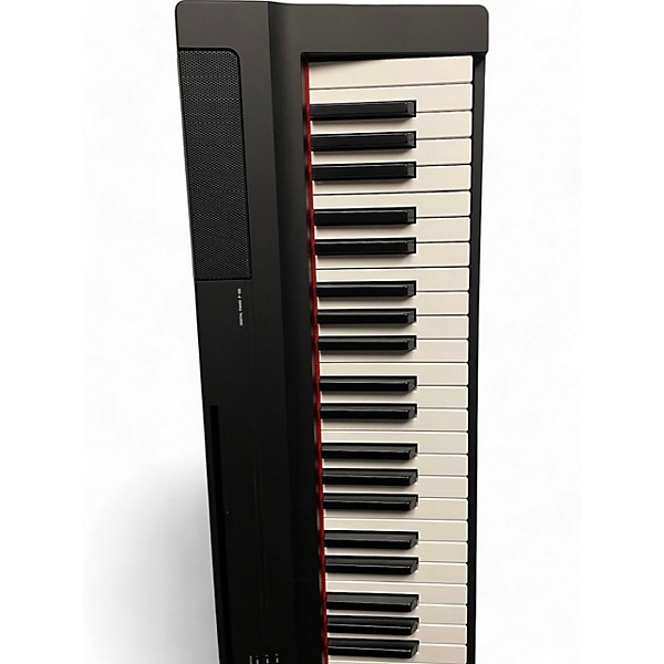 Used Yamaha Used Yamaha P125 Digital Piano