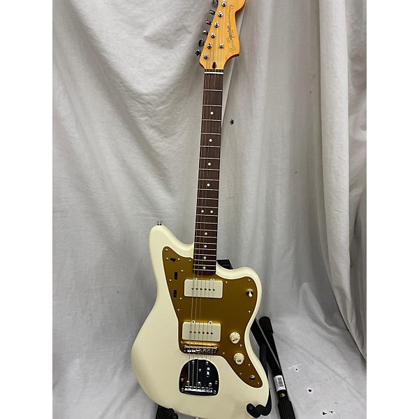 Used Squier Used Squier J Mascis Jazzmaster Vintage White Solid Body Electric Guitar