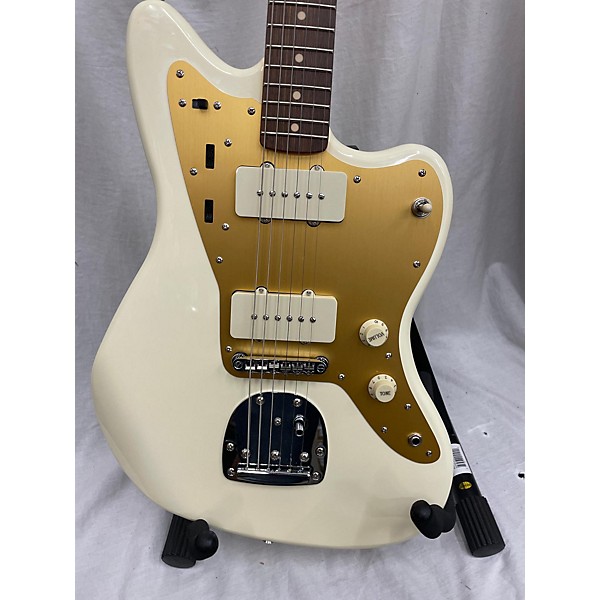 Used Squier Used Squier J Mascis Jazzmaster Vintage White Solid Body Electric Guitar