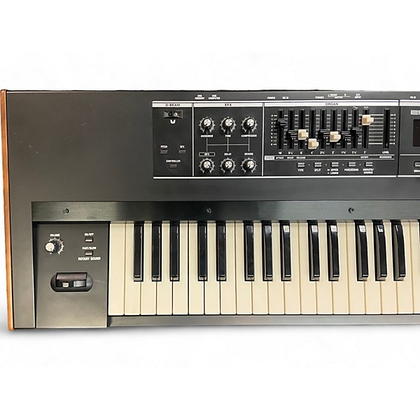 Used Roland Used Roland VR730 Keyboard Workstation