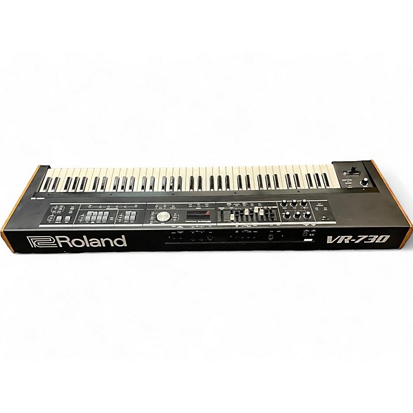 Used Roland Used Roland VR730 Keyboard Workstation