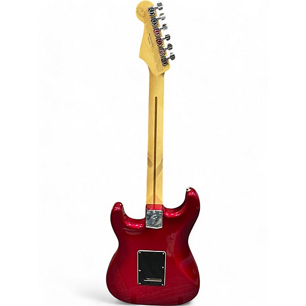 Used Fender Used Fender Player Stratocaster Candy Apple Red Metallic Solid Body Electric Guitar