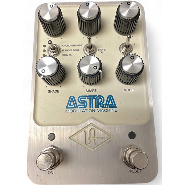 Used Universal Audio Astra Modulation Machine Effect Pedal