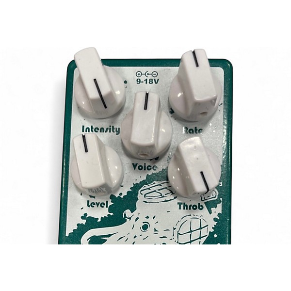 Used EarthQuaker Devices Used EarthQuaker Devices The Depths Optical Vibe Machine Effect Pedal