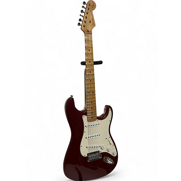 Used Fender Used Fender Artist Series Yngwie Malmsteen Stratocaster Candy Apple Red Solid Body Electric Guitar