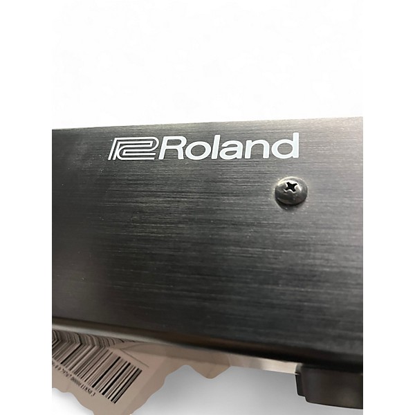 Used Roland SYR-E84 Channel Strip