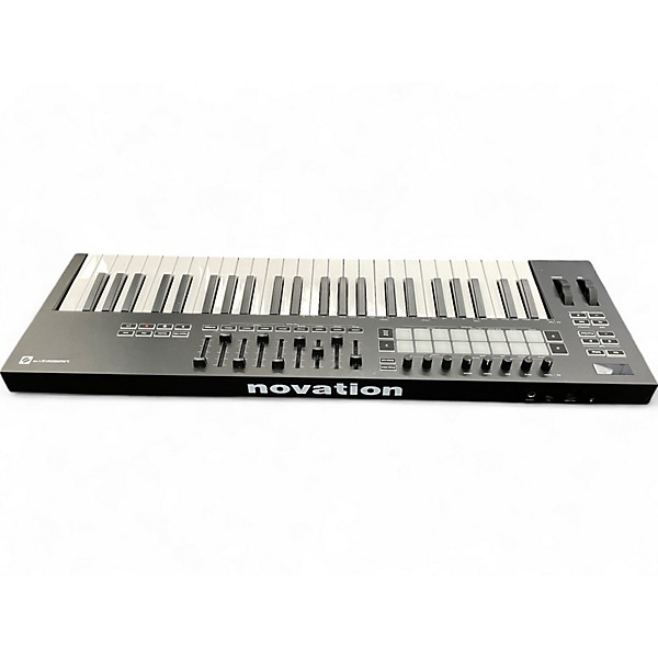 Used Novation Used Novation Launchkey 49 Key MIDI Controller