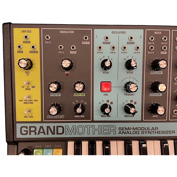 Used Moog Used Moog GRANDMOTHER Synthesizer