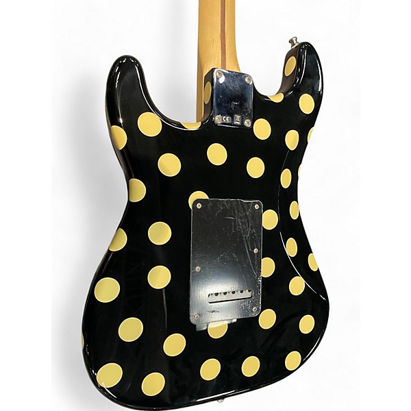 Used Fender Used Fender Artist Series Buddy Guy Polka Dot Stratocaster Black With White Polka Dots Solid Body Electric Guitar