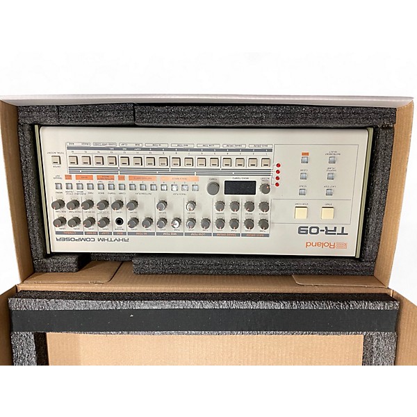 Used Roland TR-09 Drum Machine