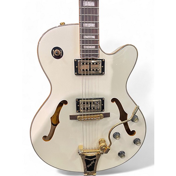 Used Epiphone Used Epiphone Emperor Swingster Royale Pearl White Hollow Body Electric Guitar