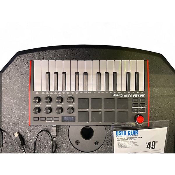 Used Akai Professional Used Akai Professional MPK Mini MIDI Controller