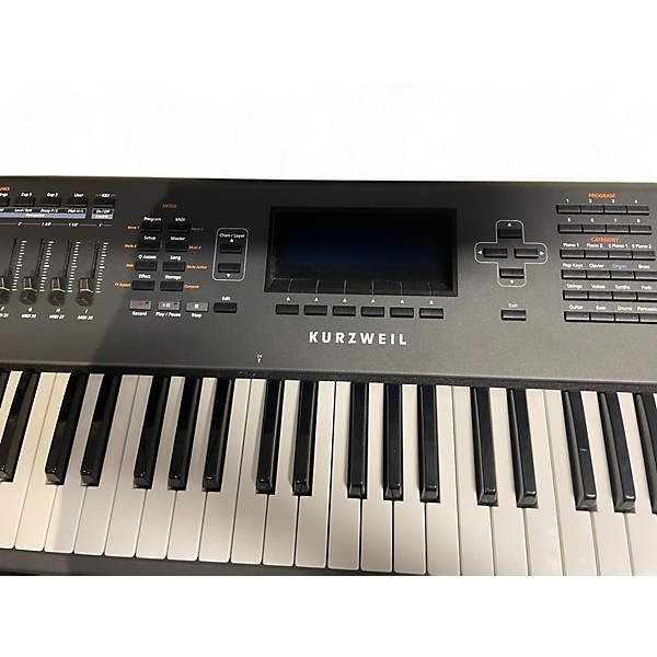 Used Kurzweil pc3k6 Keyboard Workstation