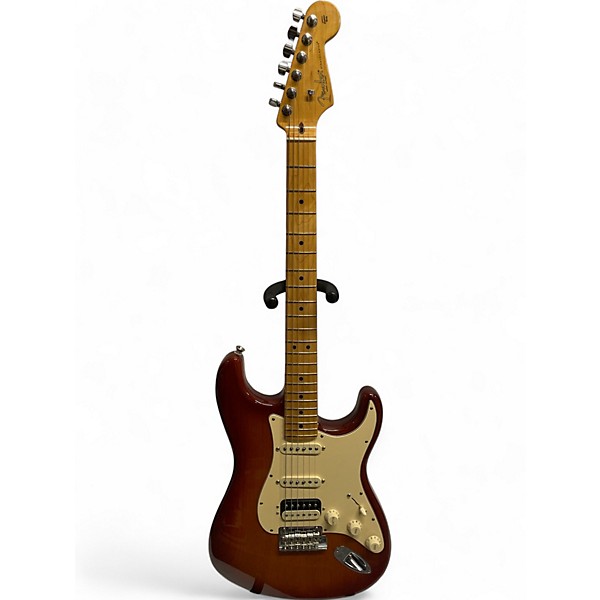 Used Fender Used Fender American Professional II Stratocaster Sienna Sunburst Solid Body Electric Guitar