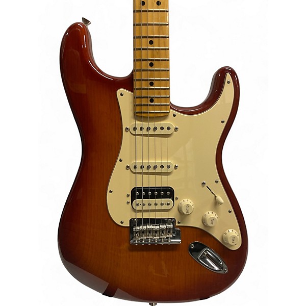 Used Fender Used Fender American Professional II Stratocaster Sienna Sunburst Solid Body Electric Guitar