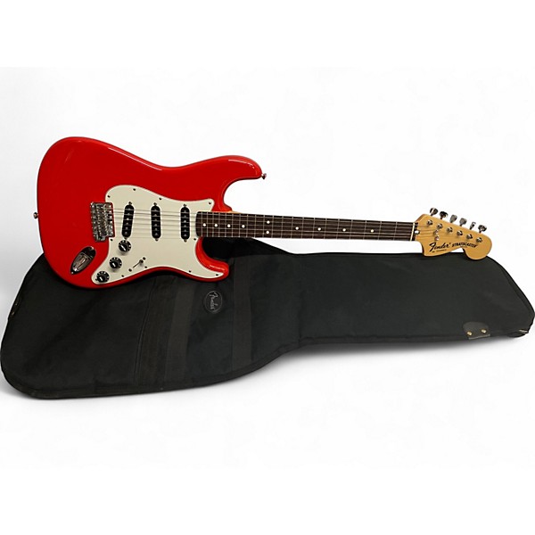 Used Fender Used Fender MIJ Limited International Color Stratocaster Morroco Red Solid Body Electric Guitar