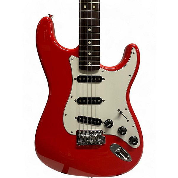 Used Fender Used Fender MIJ Limited International Color Stratocaster Morroco Red Solid Body Electric Guitar