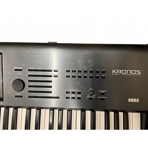 Used KORG Used KORG Kronos X61 61 Key Keyboard Workstation