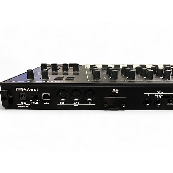 Used Roland Used Roland MC-707 Groovebox Production Controller