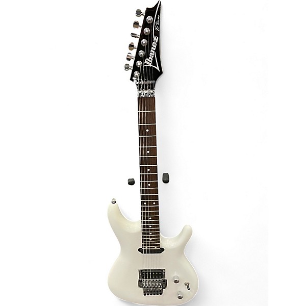 Used Ibanez Used Ibanez JS140-WH 100 Series Joe Satriani White Solid Body Electric Guitar