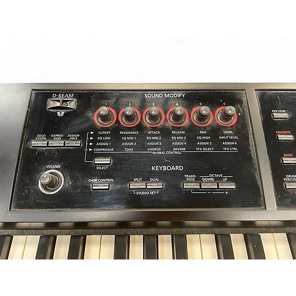 Used Roland Used Roland FA08 Keyboard Workstation