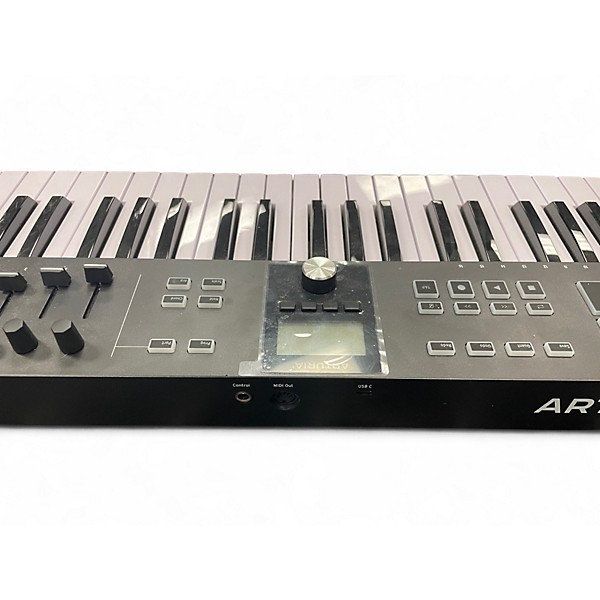 Used Arturia Used Arturia Keylab Essential 49 MIDI Controller