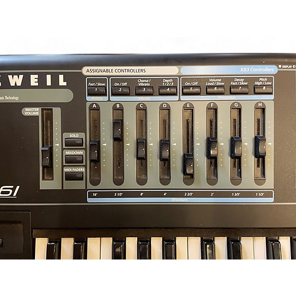 Used Kurzweil Used Kurzweil K2661 Keyboard Workstation