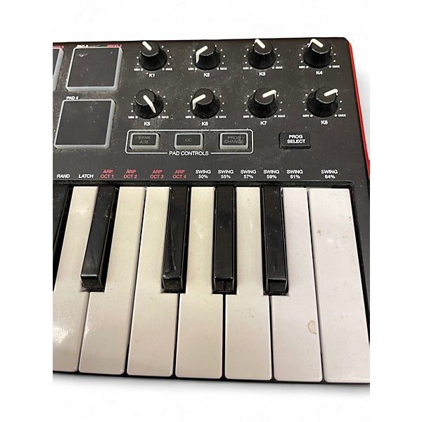 Used Akai Professional Used Akai Professional MPK Mini MIDI Controller