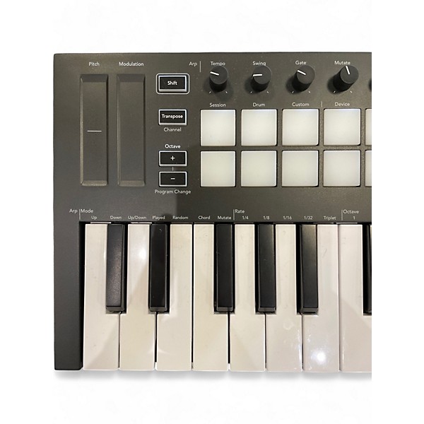 Used Novation Used Novation Launchkey Mini MIDI Controller